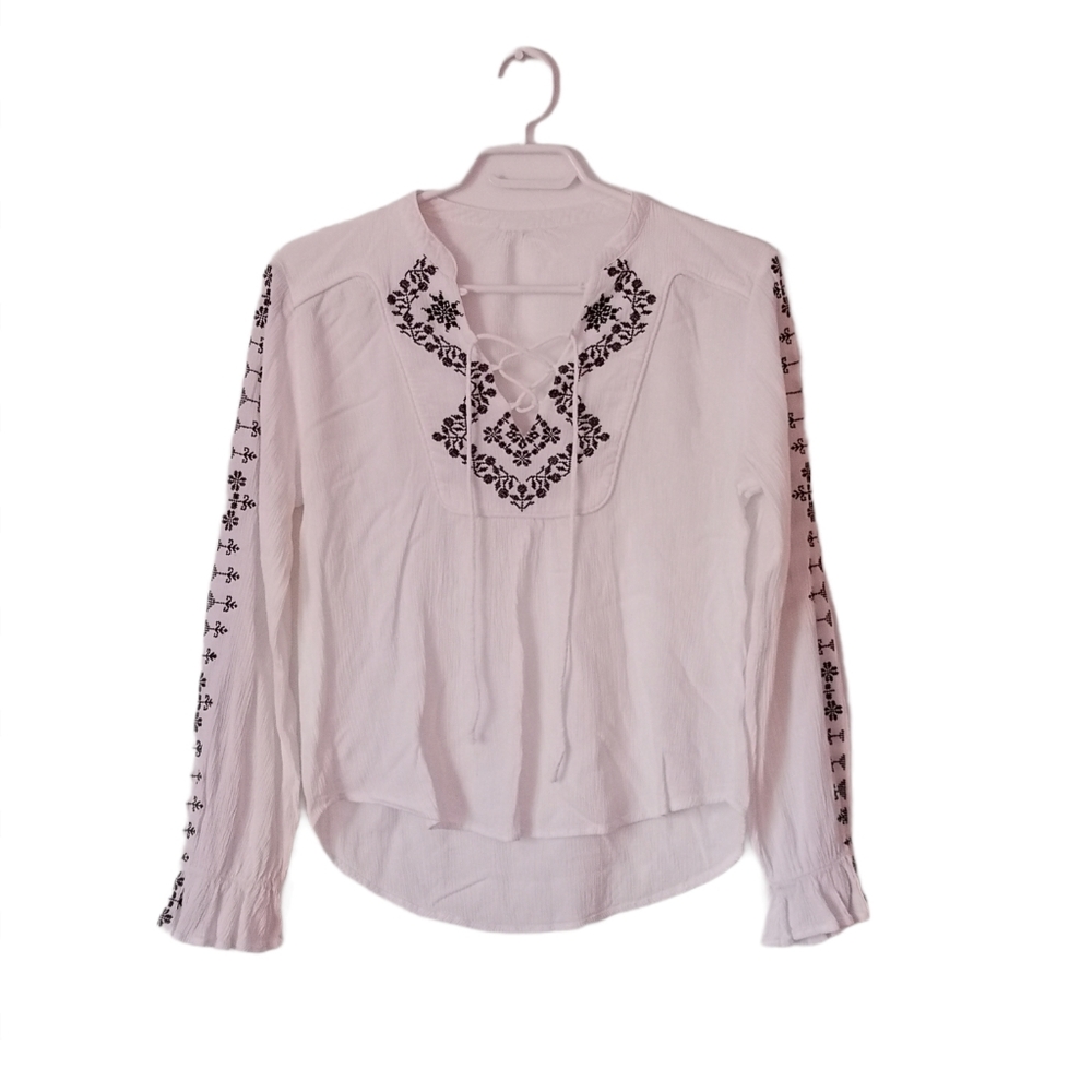 Boho embroidered white peasant blouse
